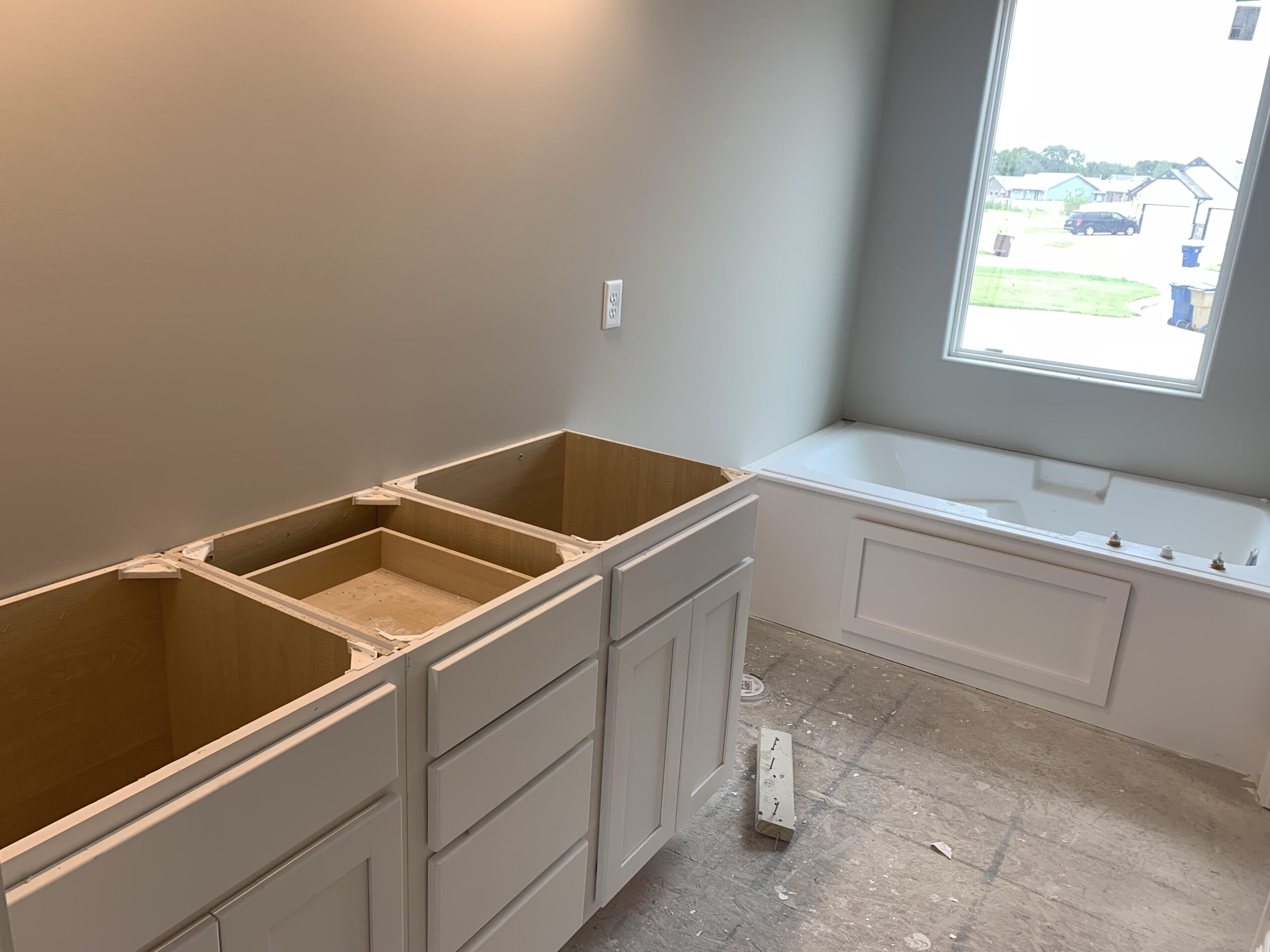 4513 S Mt. Carmel Cir. Wichita KS 67217 Tara Developments